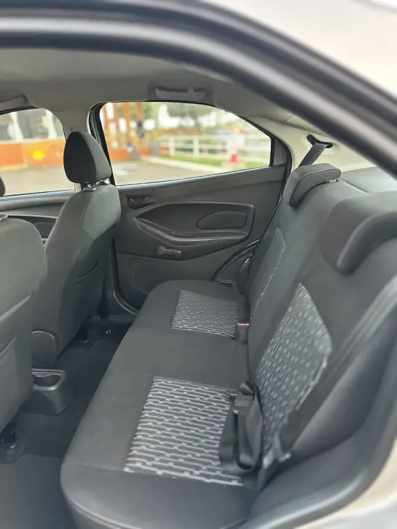 FORD Ka + Sedan - Foto