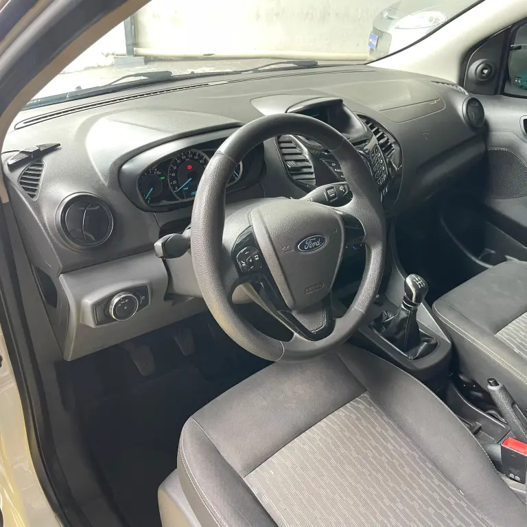 FORD Ka + Sedan - Foto