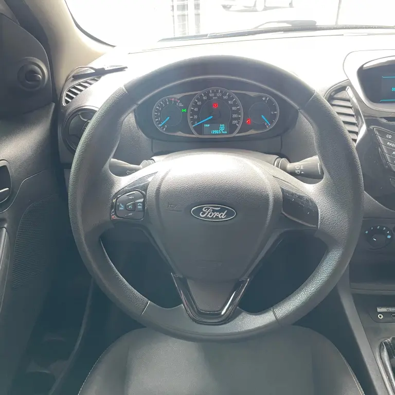 FORD Ka + Sedan - Foto