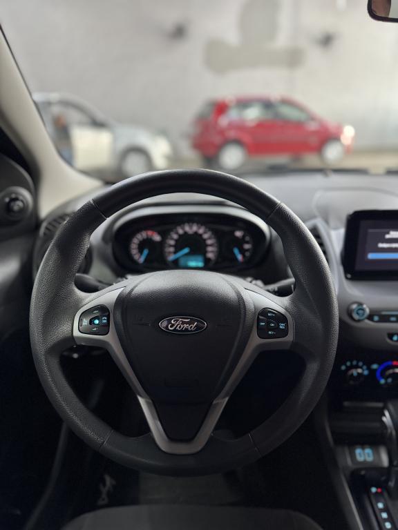 FORD Ka + Sedan - Foto