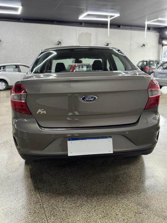 FORD Ka + Sedan - Foto