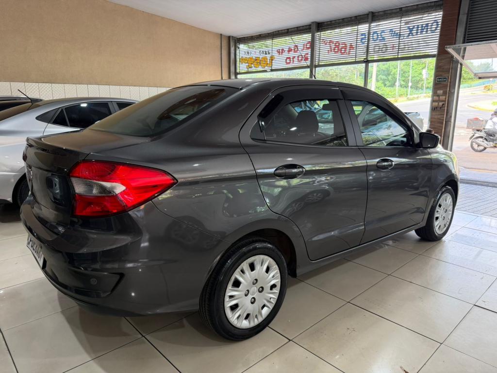 FORD Ka + Sedan - Foto