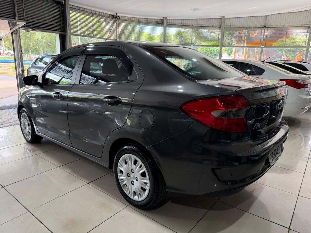 FORD Ka + Sedan - Foto