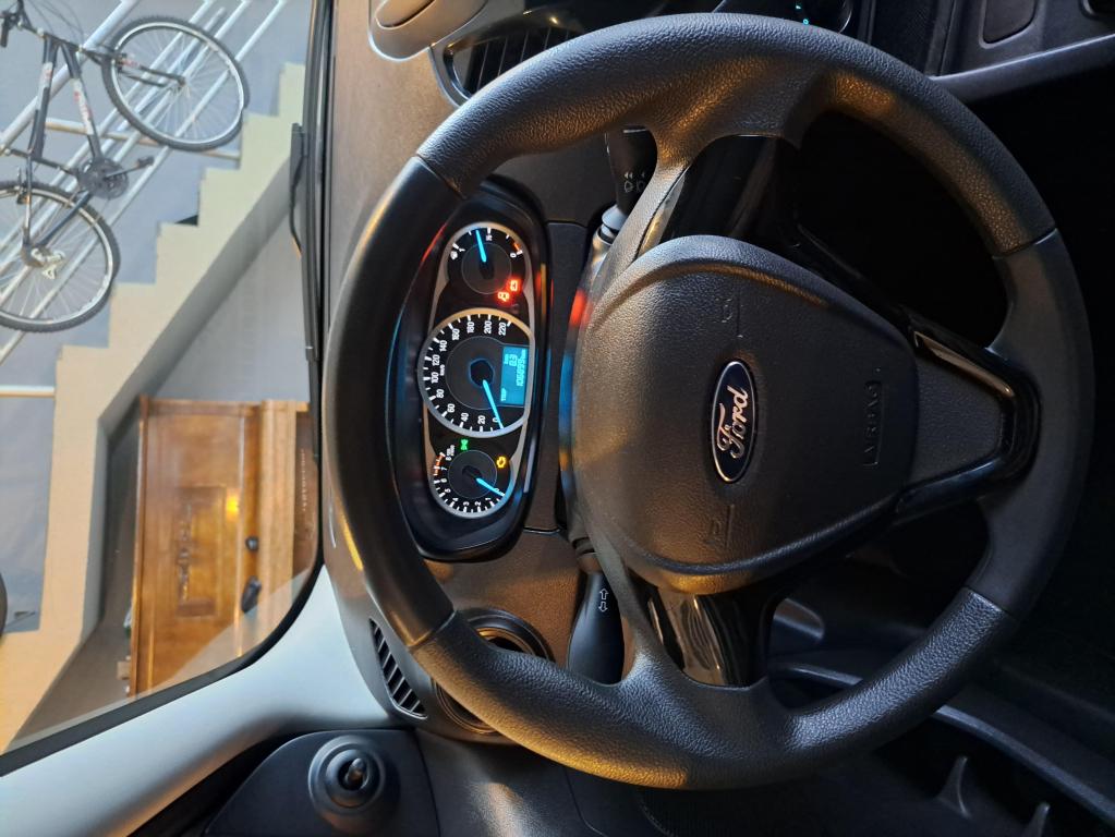 FORD Ka + Sedan - Foto