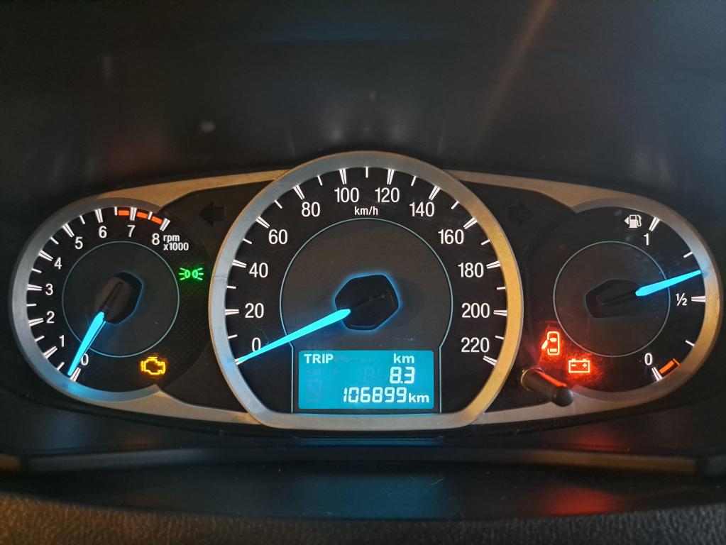 FORD Ka + Sedan - Foto