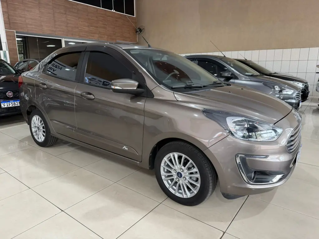 FORD Ka + Sedan - Foto
