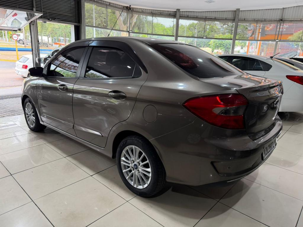 FORD Ka + Sedan - Foto