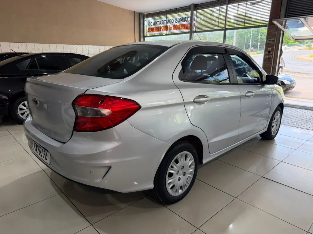 FORD Ka + Sedan - Foto