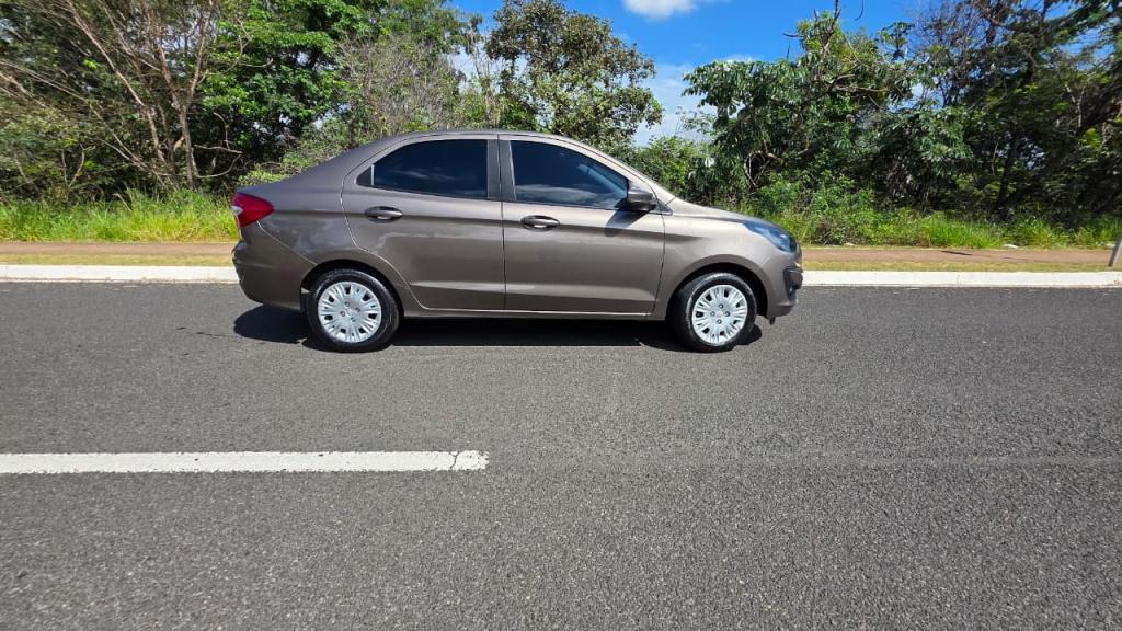 FORD Ka + Sedan - Foto