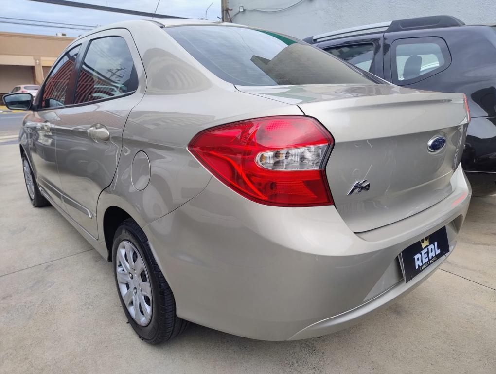 FORD Ka + Sedan - Foto