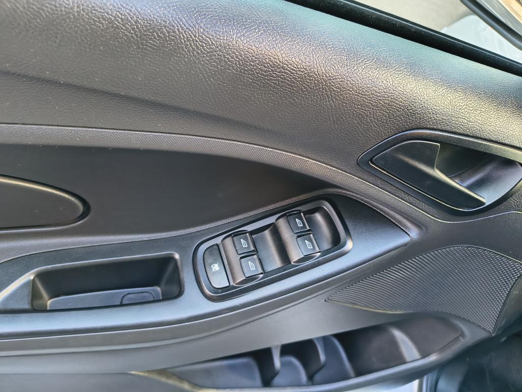 FORD Ka + Sedan - Foto