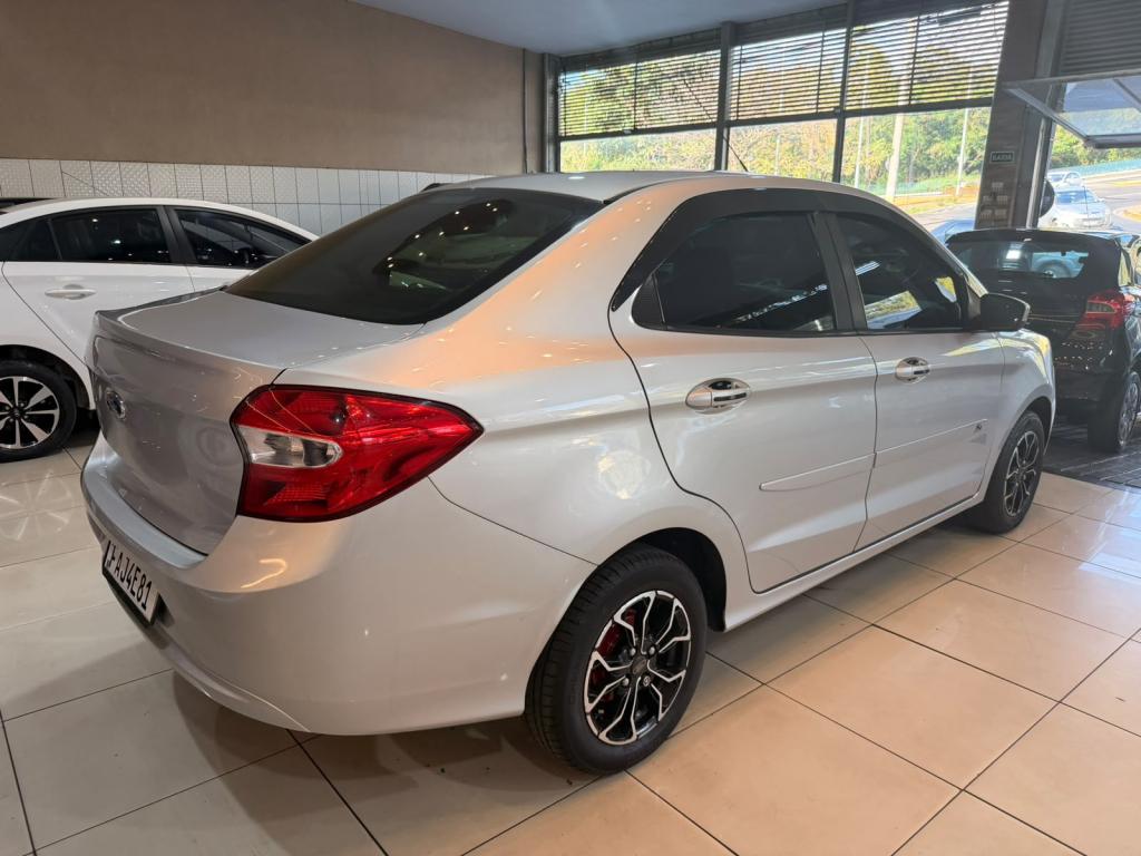 FORD Ka + Sedan - Foto
