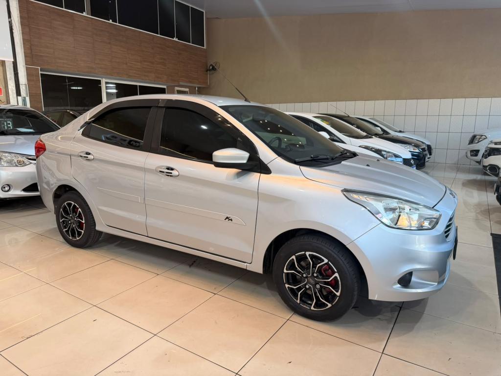 FORD Ka + Sedan - Foto