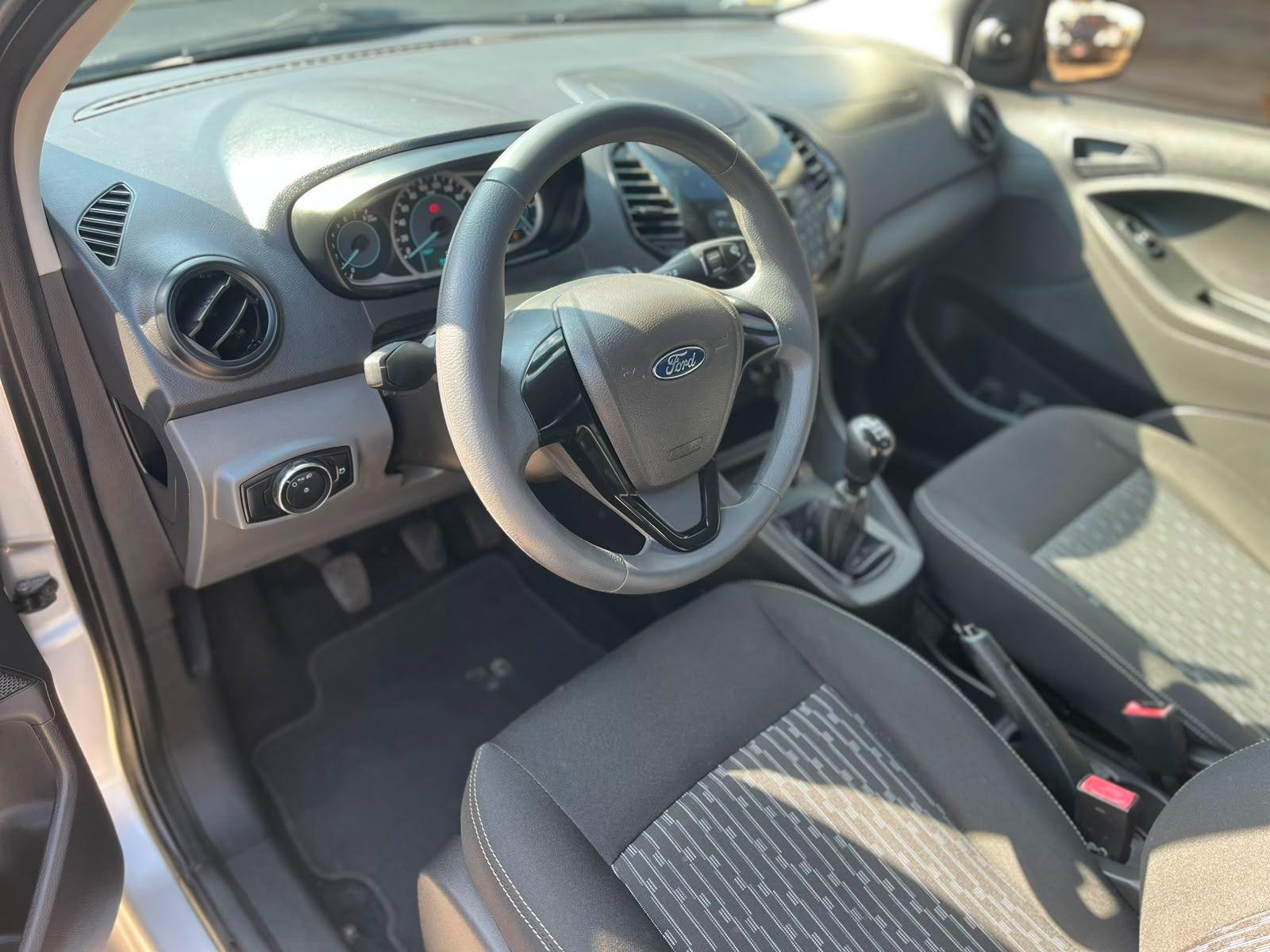 FORD Ka + Sedan - Foto