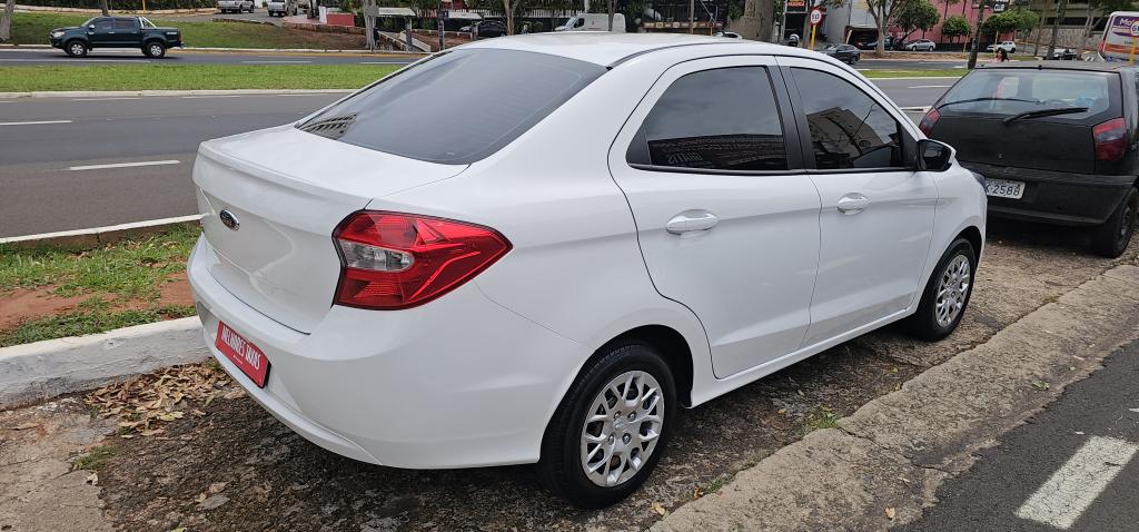 FORD Ka + Sedan - Foto