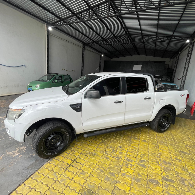 FORD Ranger - Foto