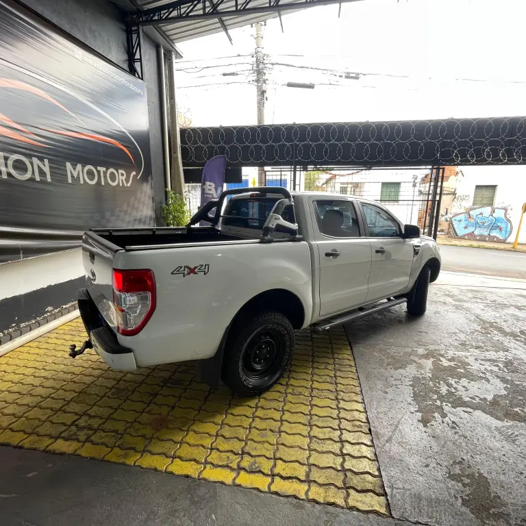 FORD Ranger - Foto