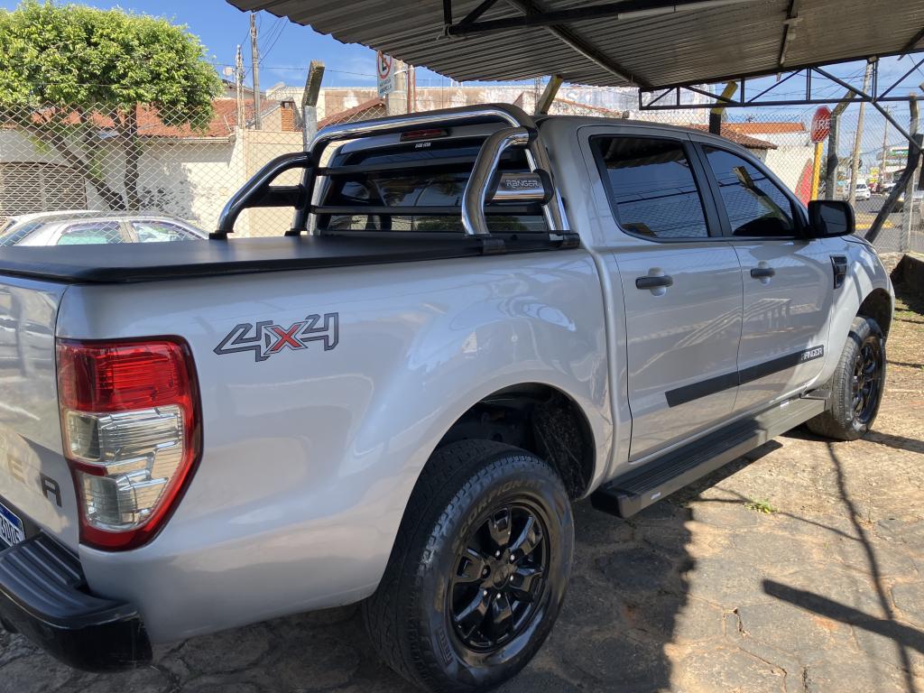 FORD Ranger - Foto