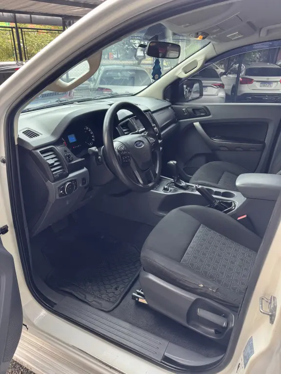 FORD Ranger - Foto