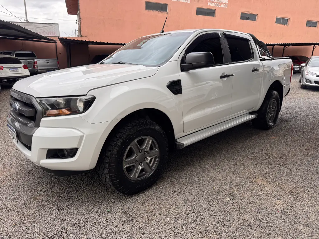 FORD Ranger - Foto