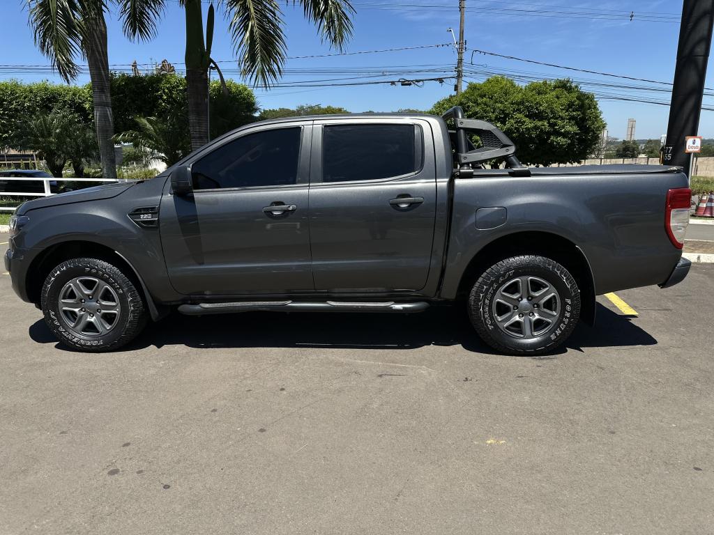 FORD Ranger - Foto