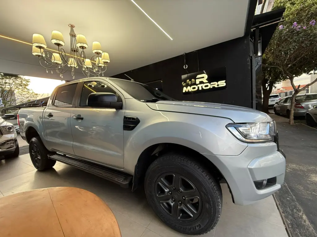 FORD Ranger - Foto