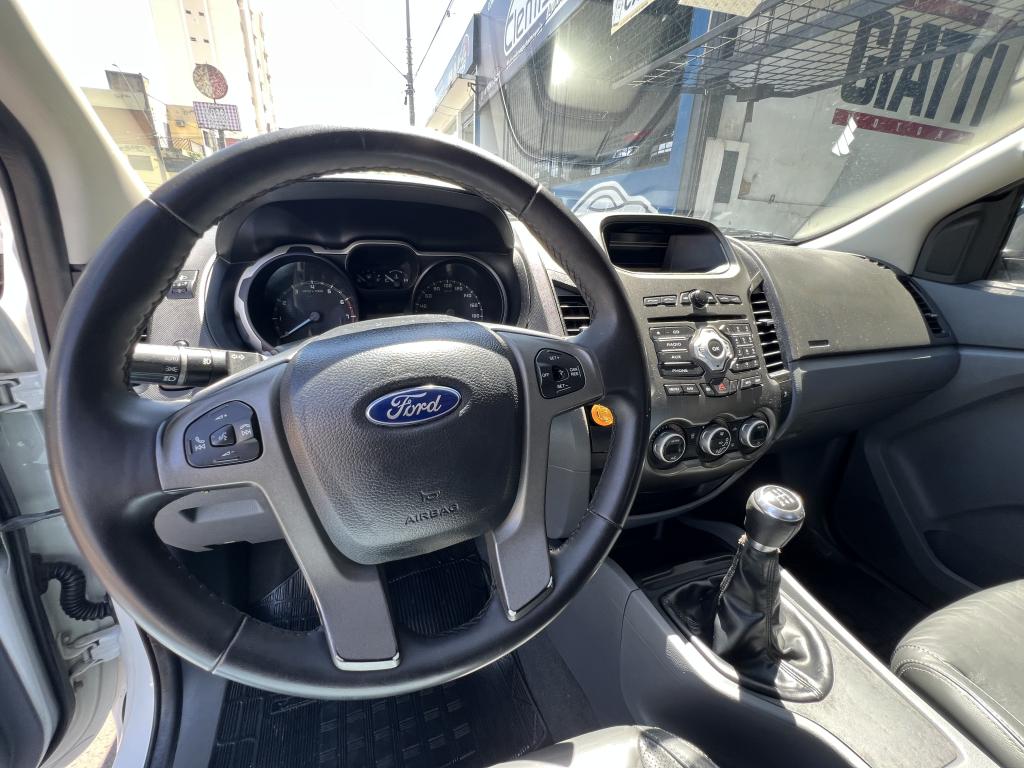 FORD Ranger - Foto