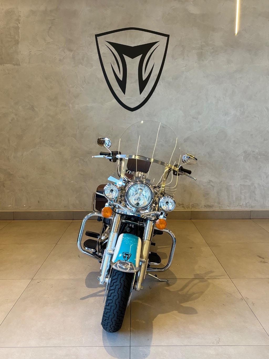 HARLEY DAVIDSON Road King - Foto