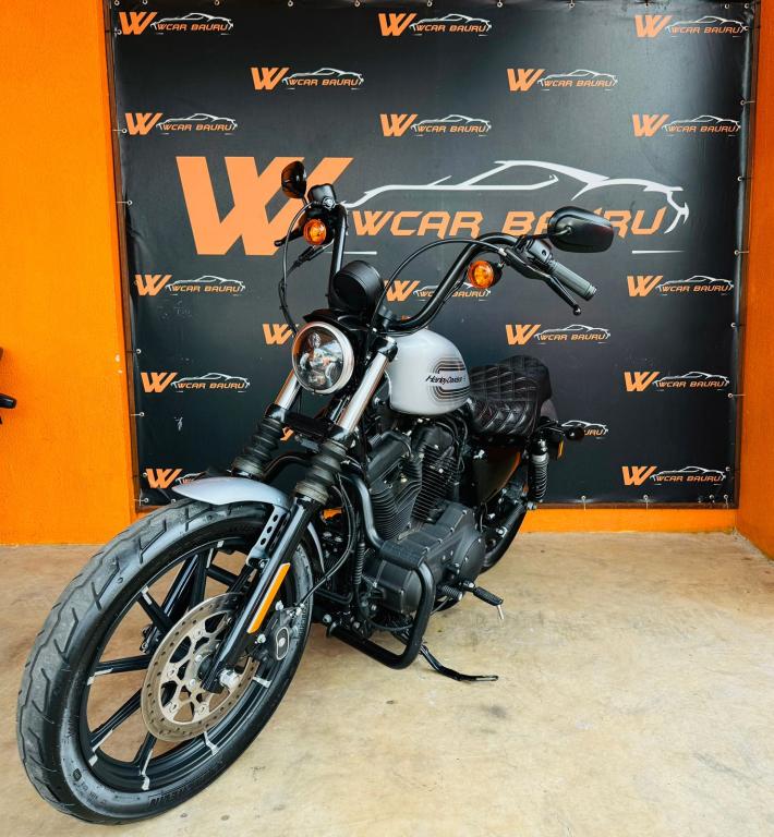 HARLEY DAVIDSON Sportster XL 1200
