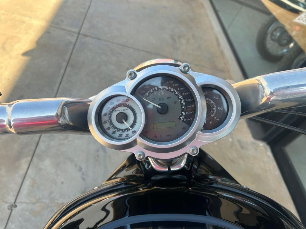 HARLEY DAVIDSON V-Rod - Foto