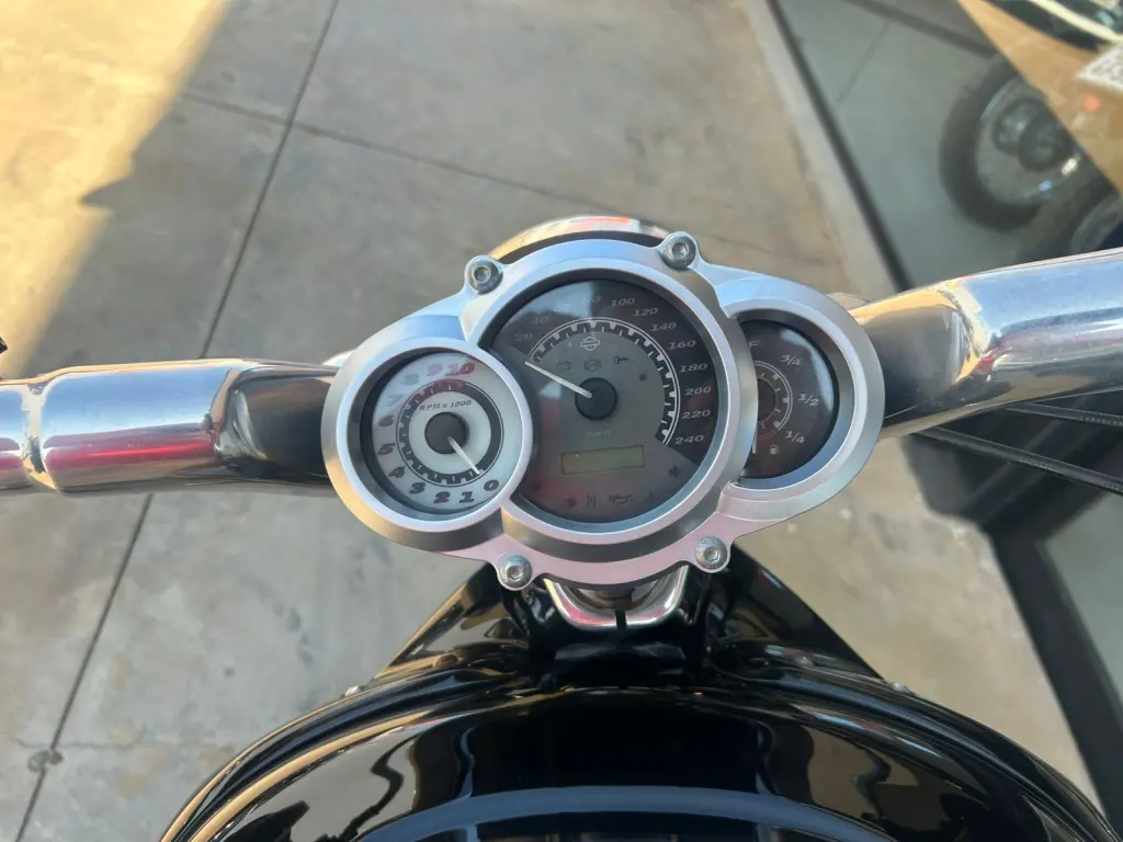 HARLEY DAVIDSON V-Rod - Foto