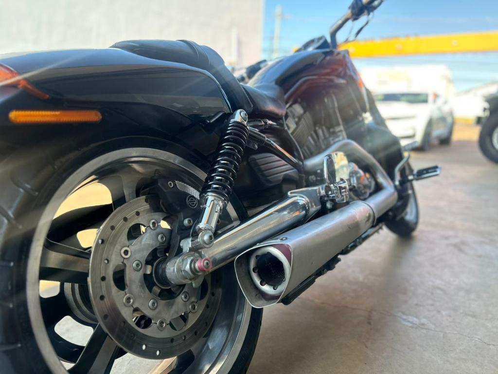 HARLEY DAVIDSON V-Rod - Foto