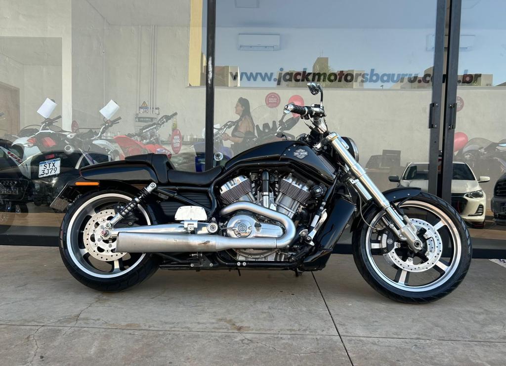 HARLEY DAVIDSON V-Rod - Foto