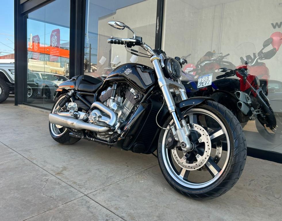 HARLEY DAVIDSON V-Rod - Foto
