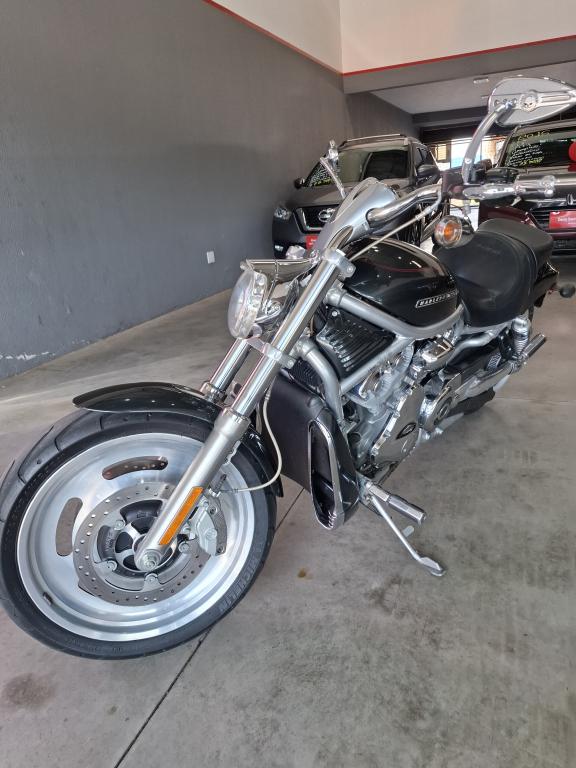 HARLEY DAVIDSON V-Rod - Foto