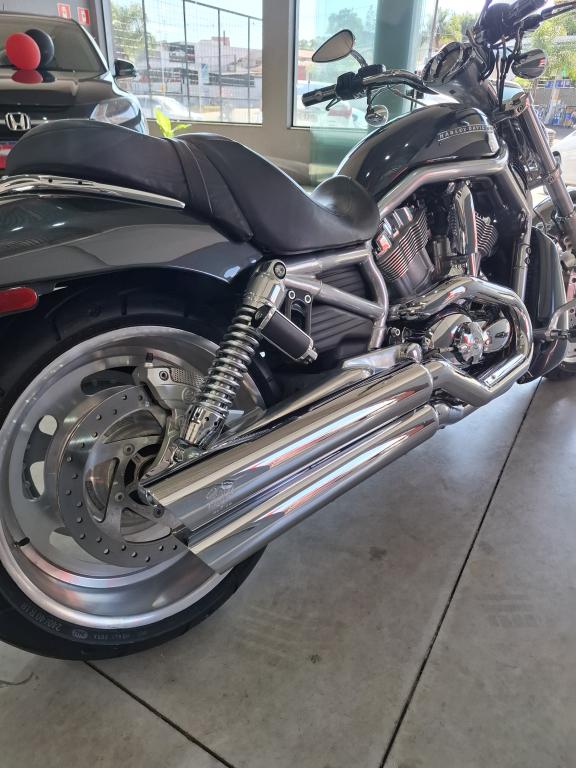 HARLEY DAVIDSON V-Rod - Foto