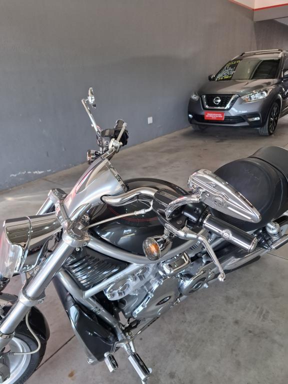 HARLEY DAVIDSON V-Rod - Foto