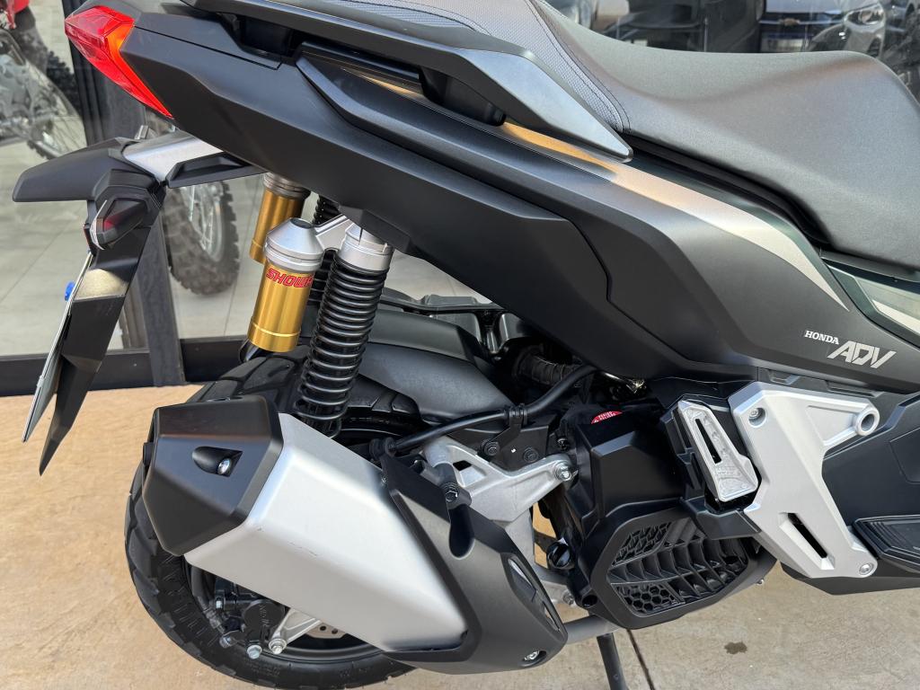 HONDA ADV 150 - Foto
