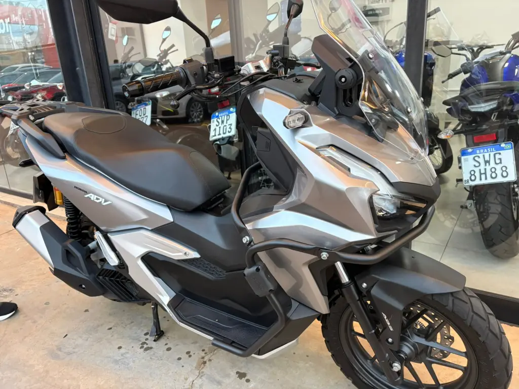 HONDA ADV 160 - Foto