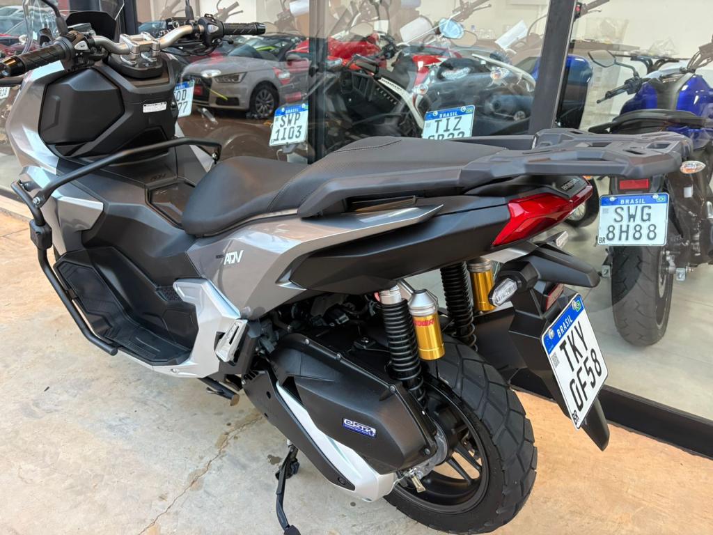 HONDA ADV 160 - Foto