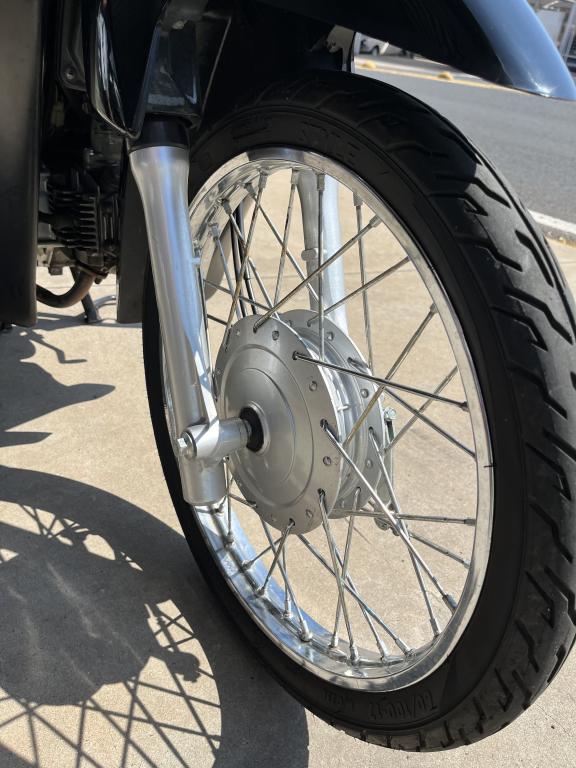 HONDA Biz 100 - Foto