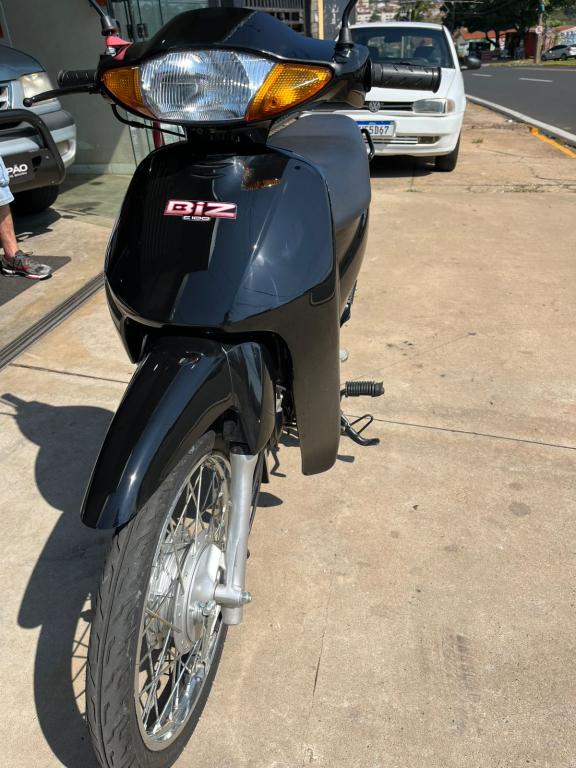 HONDA Biz 100 - Foto