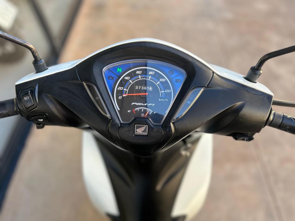 HONDA Biz 110 I - Foto