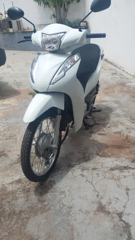 HONDA Biz 110 I - Foto
