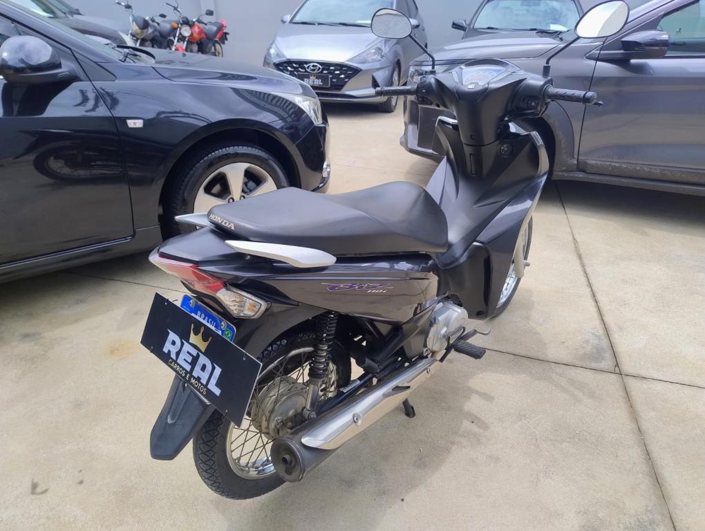 HONDA Biz 110 I - Foto