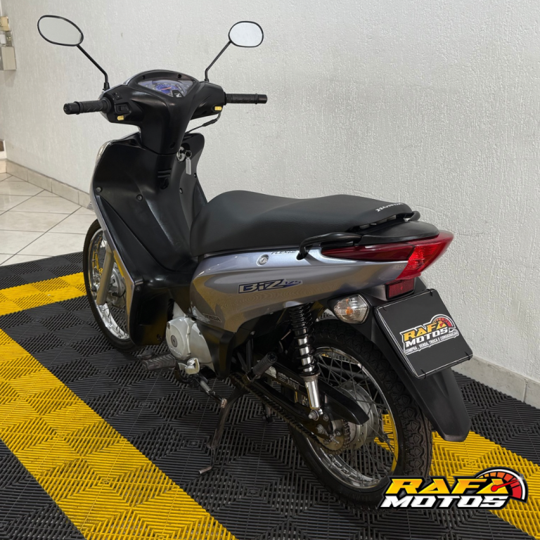 HONDA Biz 125 - Foto
