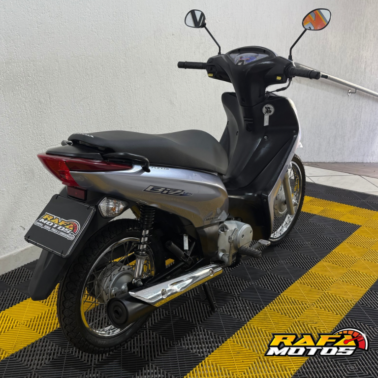 HONDA Biz 125 - Foto