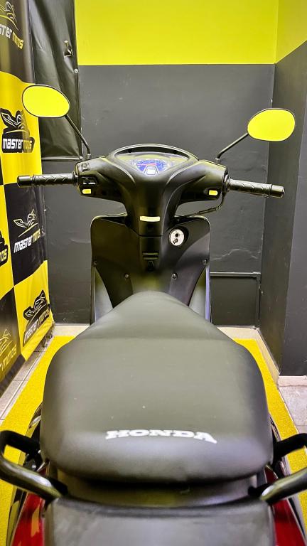 HONDA Biz 125 - Foto