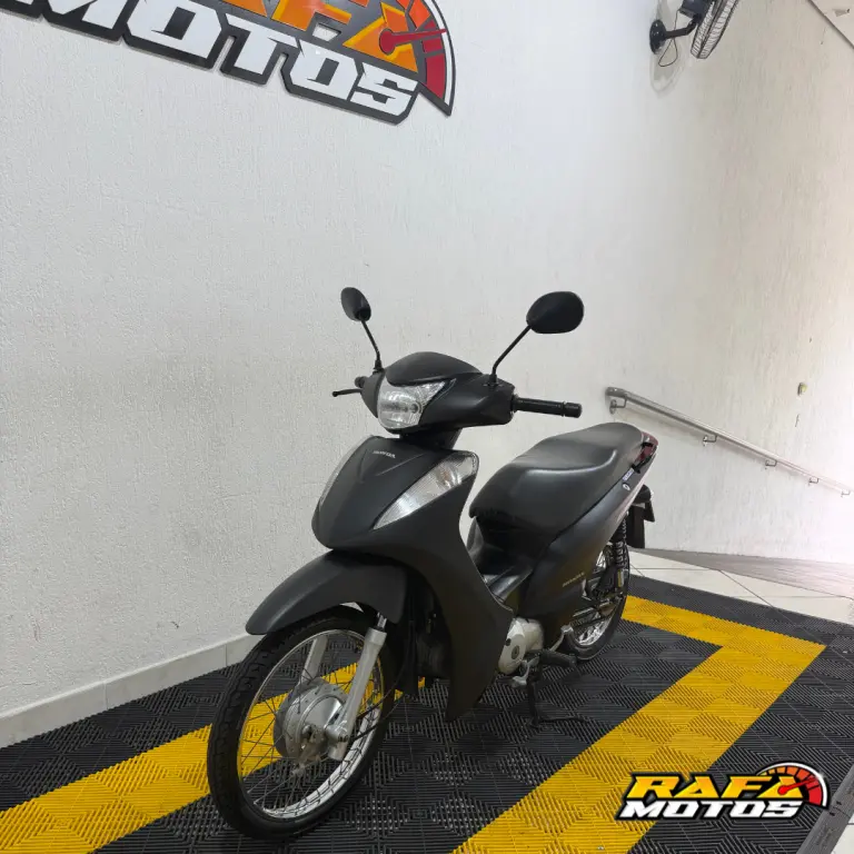 HONDA Biz 125 - Foto