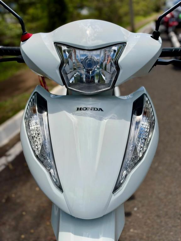 HONDA Biz 125 - Foto